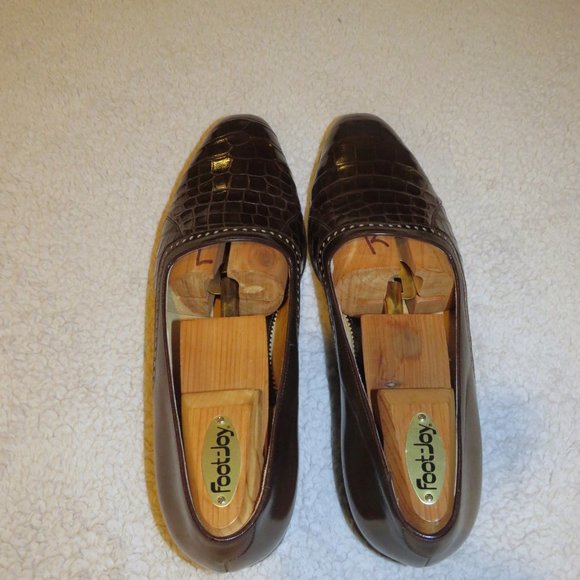 Mauri Brown Alligator Broguing Spectator Loafer Flats 9.5 M main image 6